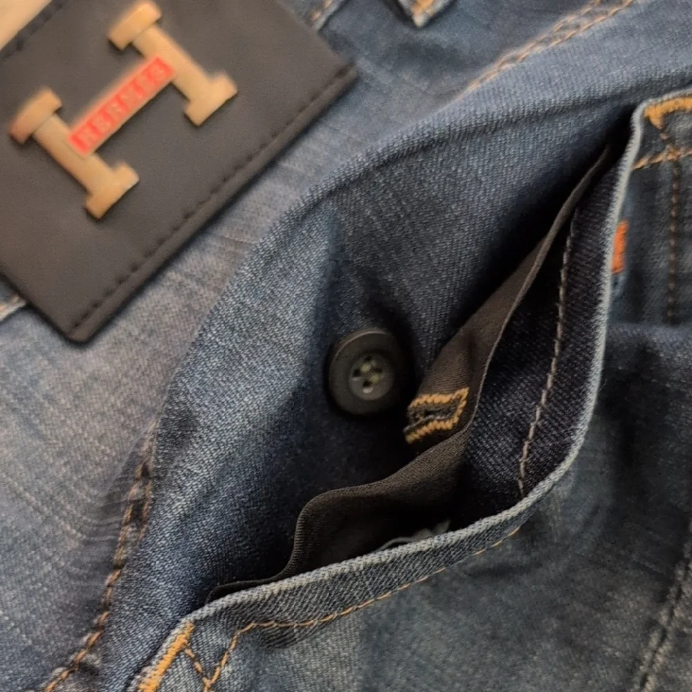 Hermes Men's Blue Denim Jean Shorts - Size 33 - Picture 10 of 11